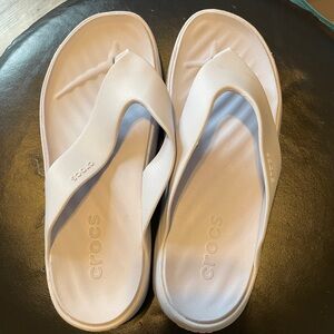 CROCS Women's Light Cream Sandals